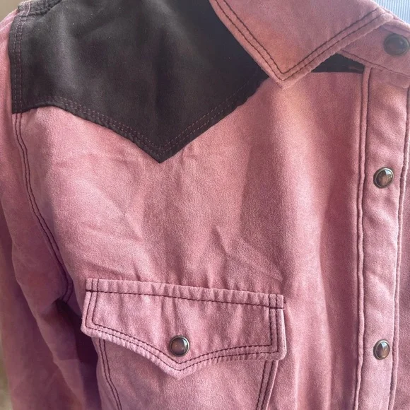 Legacy Falls Western Shirt - Picture 4 of 8